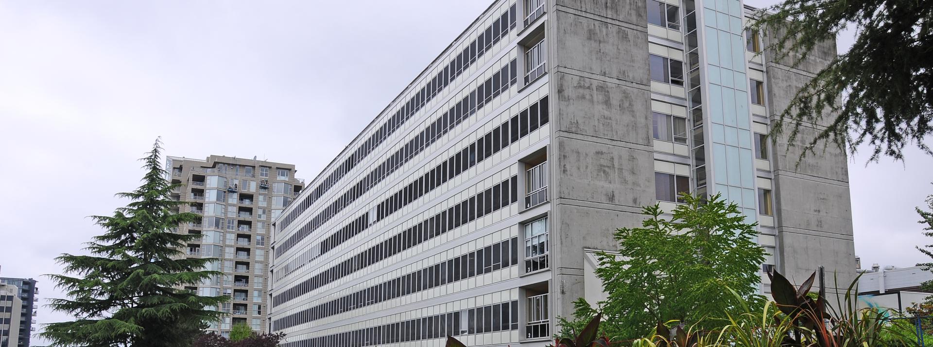 Exterior of Lions Gate Hospital