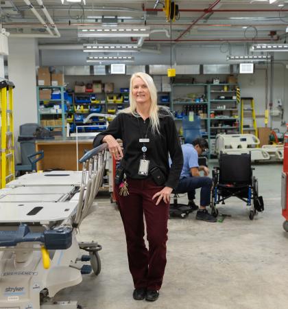 Facilities worker in shop